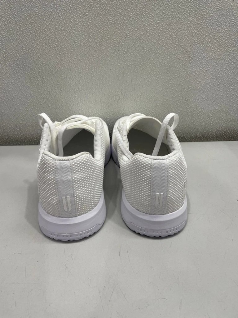 Nobull Unisex White Training Sneakers M6.5 W8 — image 4 of 8